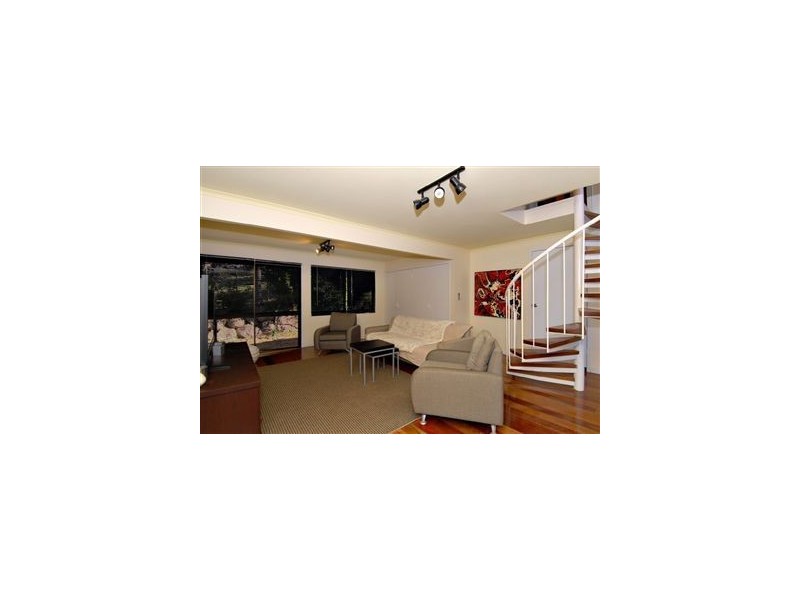 2 Ballybritt Street, The Gap QLD 4061