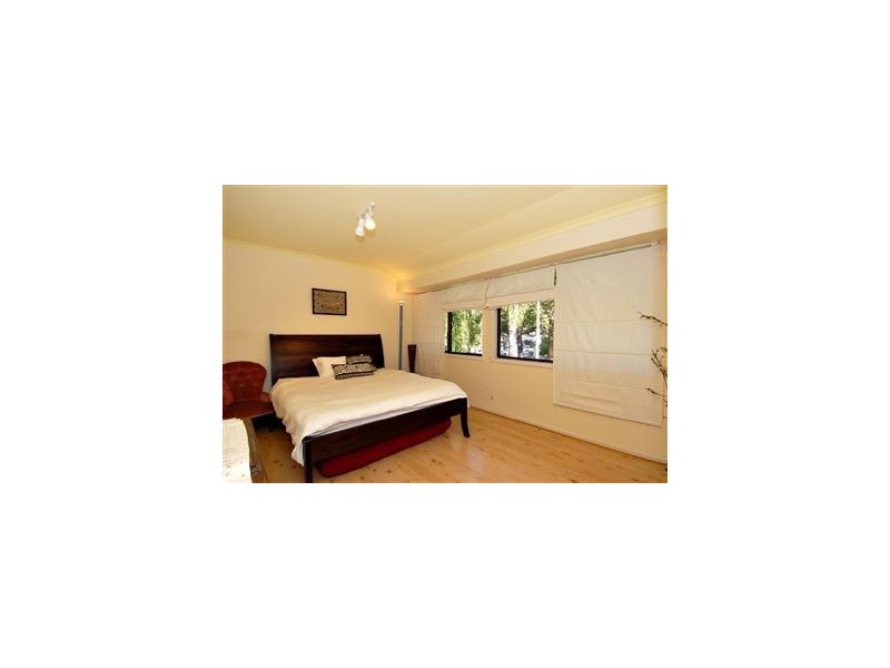 2 Ballybritt Street, The Gap QLD 4061