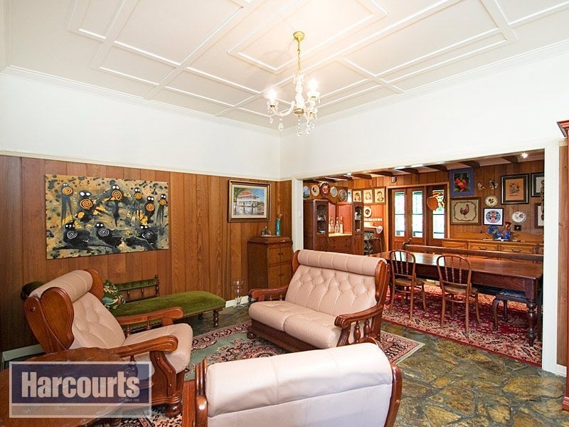 24 Boundary Road, Bardon QLD 4065