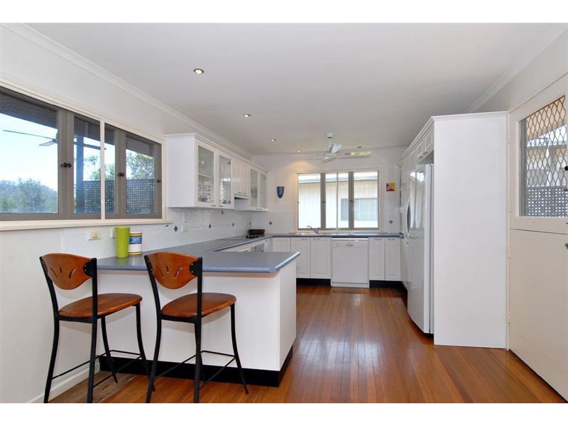 7 Madlo Street, The Gap QLD 4061