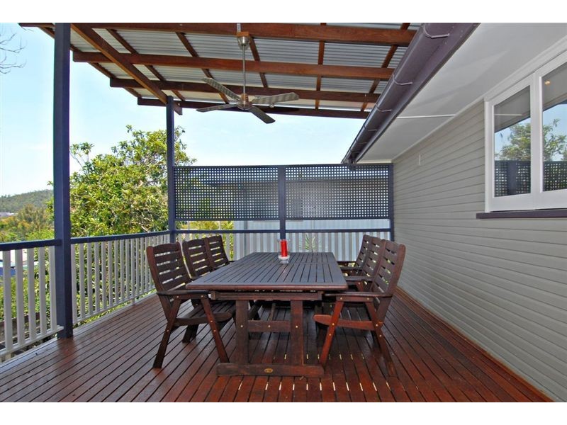 7 Madlo Street, The Gap QLD 4061