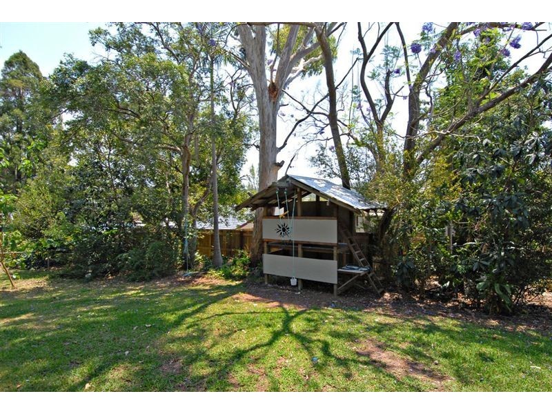 7 Madlo Street, The Gap QLD 4061