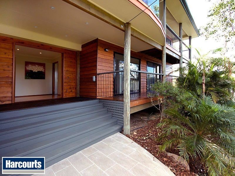 3 Mt Nebo Road, The Gap QLD 4061