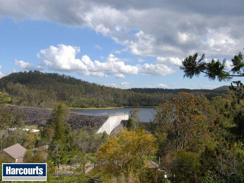 3 Mt Nebo Road, The Gap QLD 4061