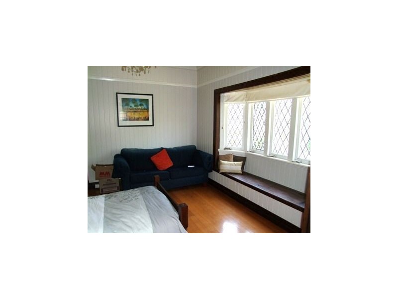 29 Kinkade Ave, Ashgrove QLD 4060