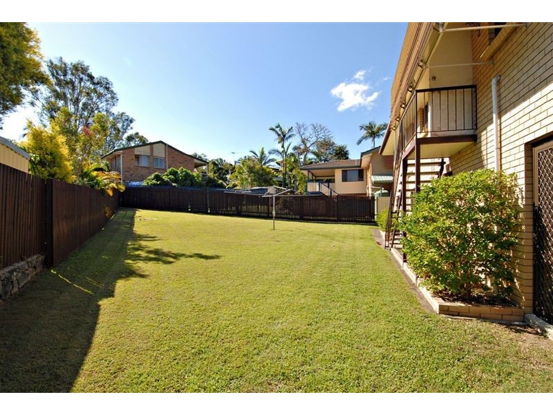 32 Hilder Road, The Gap QLD 4061