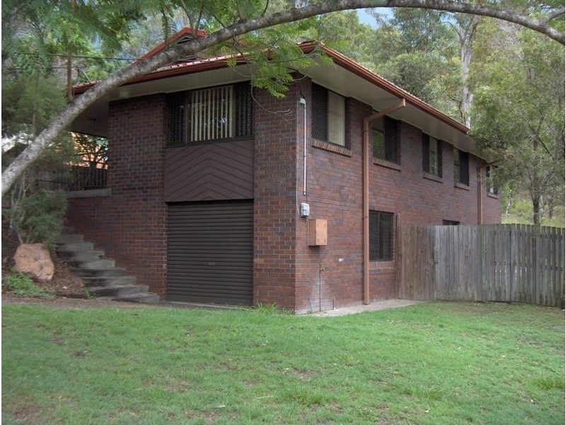 6 London Street, Ashgrove QLD 4060