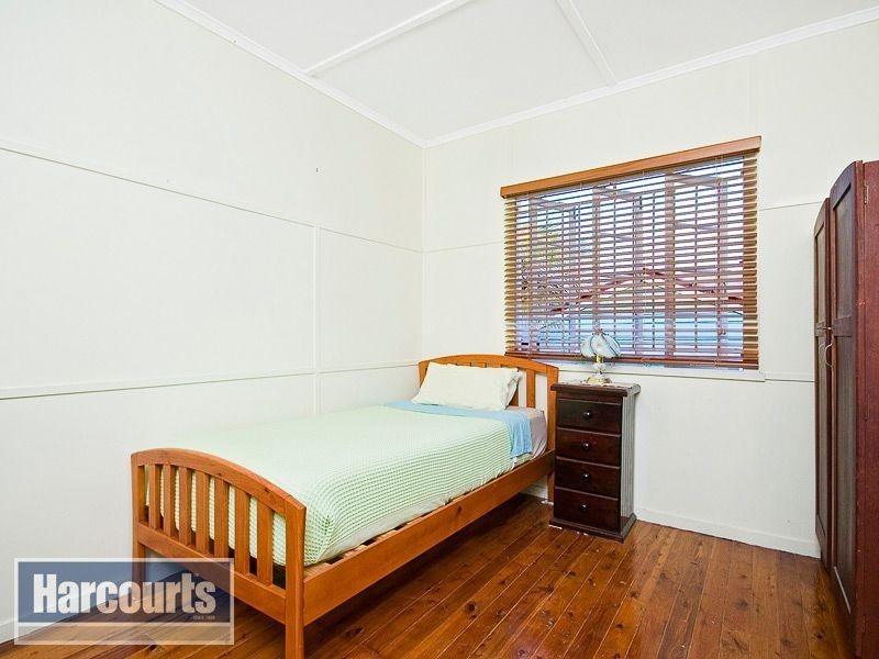 24 Milpera Street, Ashgrove QLD 4060