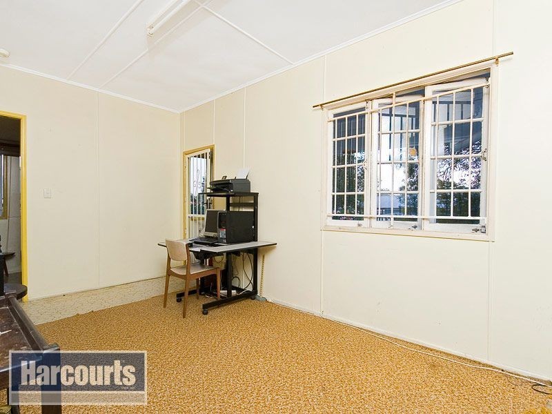 24 Milpera Street, Ashgrove QLD 4060