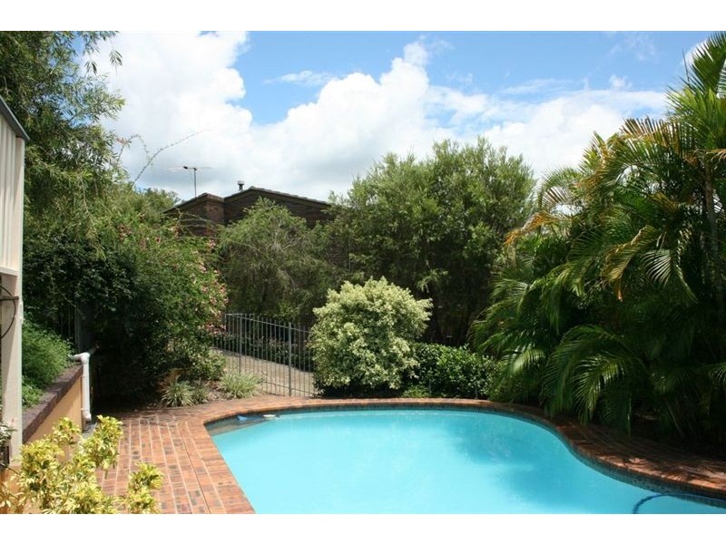 15 Malton Street, The Gap QLD 4061