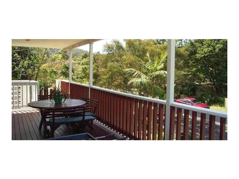 7 Malgoa Street, The Gap QLD 4061