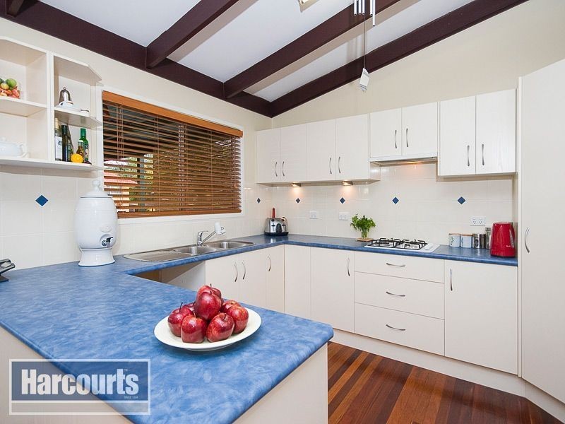 35 Dunbil Avenue, Ferny Hills QLD 4055