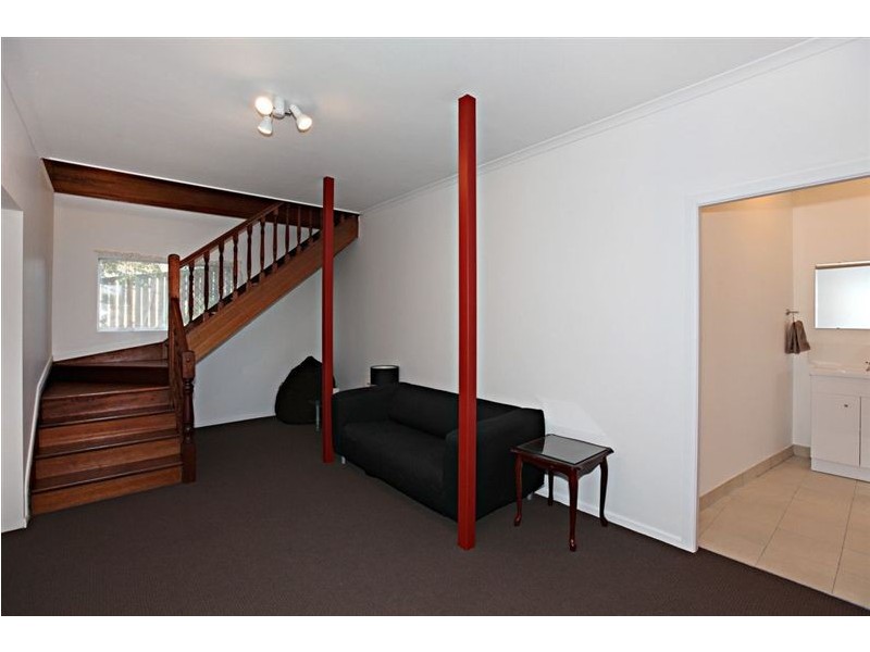 77 School Road, The Gap QLD 4061