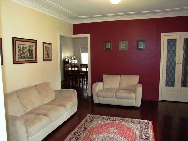 124 Frasers Road, Ashgrove QLD 4060