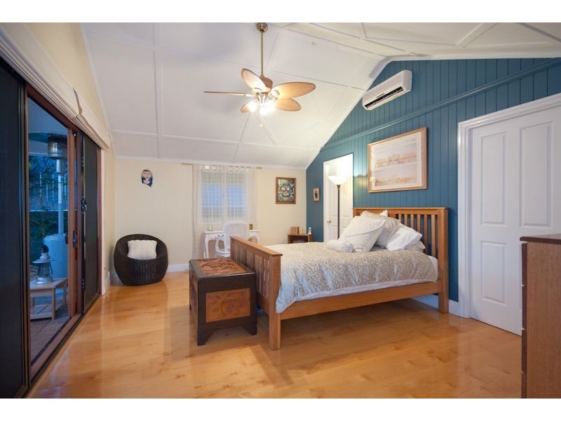 30 Dover Street, Red Hill QLD 4059