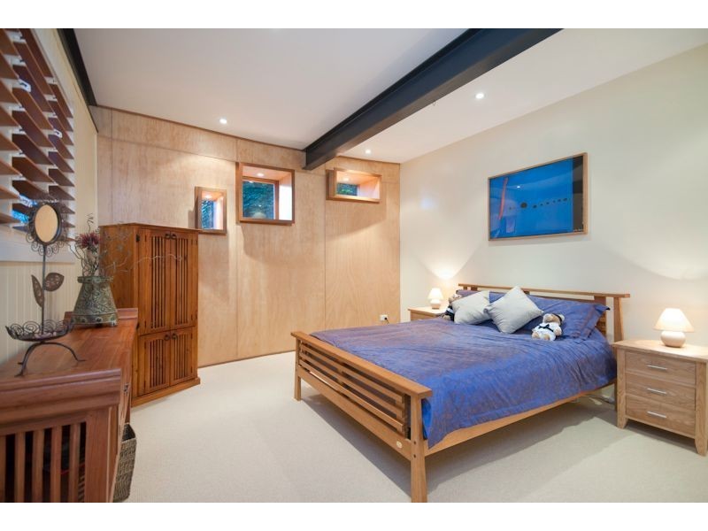 30 Dover Street, Red Hill QLD 4059