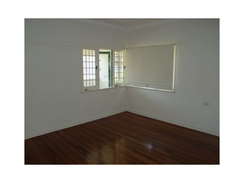 6 Stewart Place, Ashgrove QLD 4060