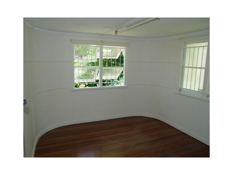 6 Stewart Place, Ashgrove QLD 4060