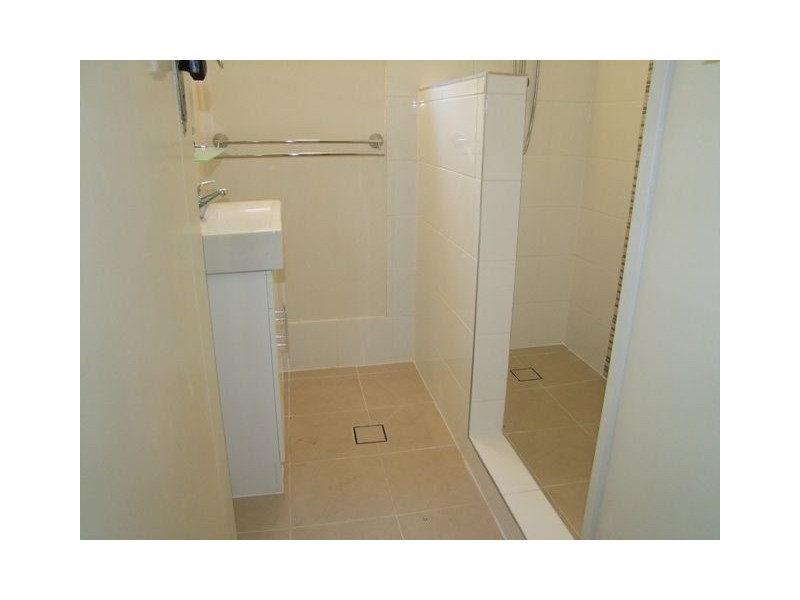 6 Stewart Place, Ashgrove QLD 4060