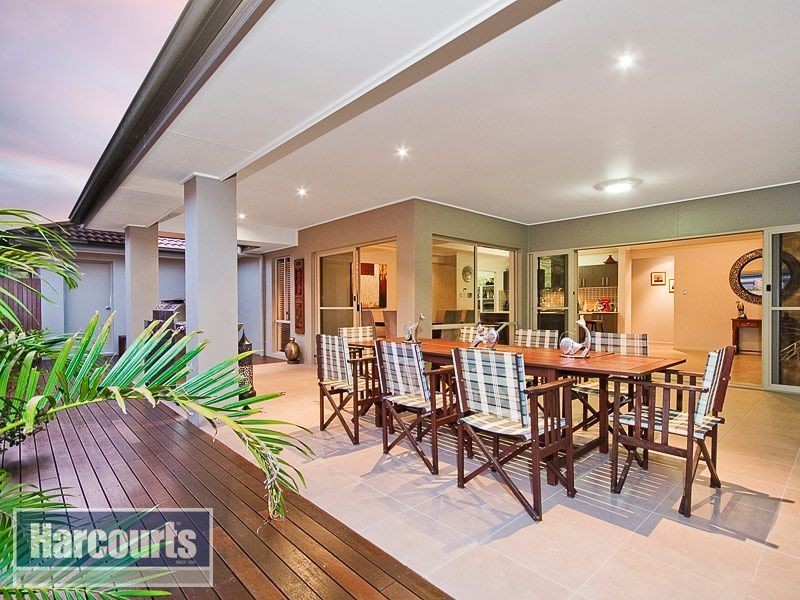 18 Patricia Drive, The Gap QLD 4061