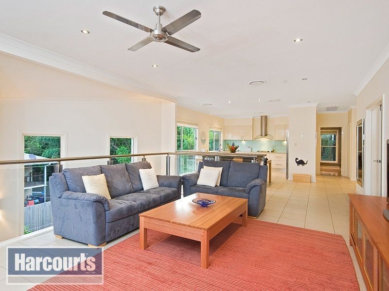 8 Thomsen Court, The Gap QLD 4061