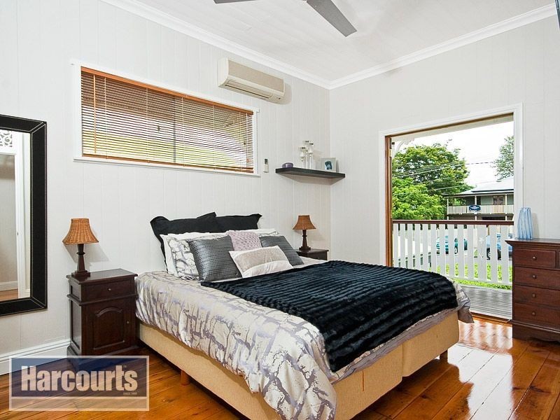 149 Strong Avenue, Graceville QLD 4075