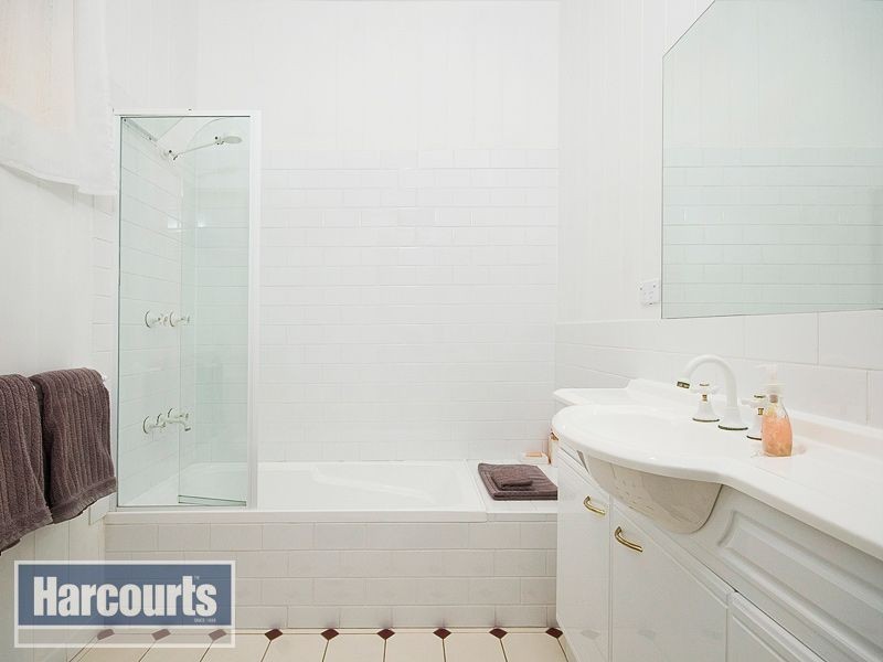 149 Strong Avenue, Graceville QLD 4075