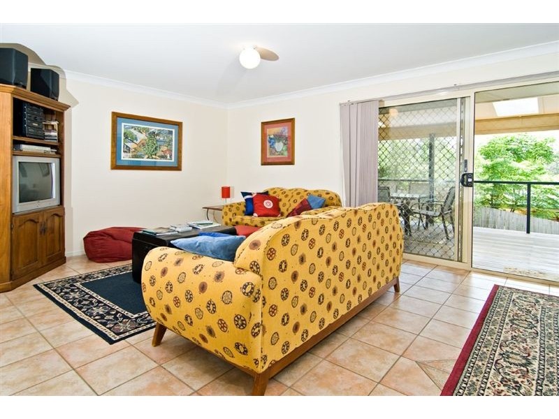 273 Upper Kedron Road, Ferny Grove QLD 4055
