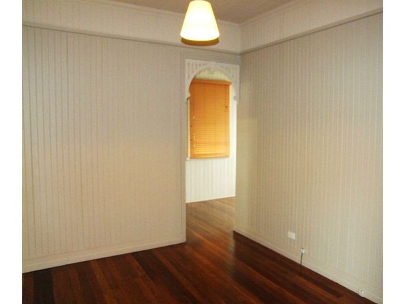 11 Accession Street, Bardon QLD 4065