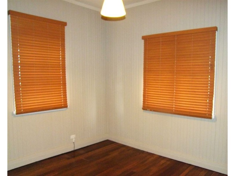 11 Accession Street, Bardon QLD 4065