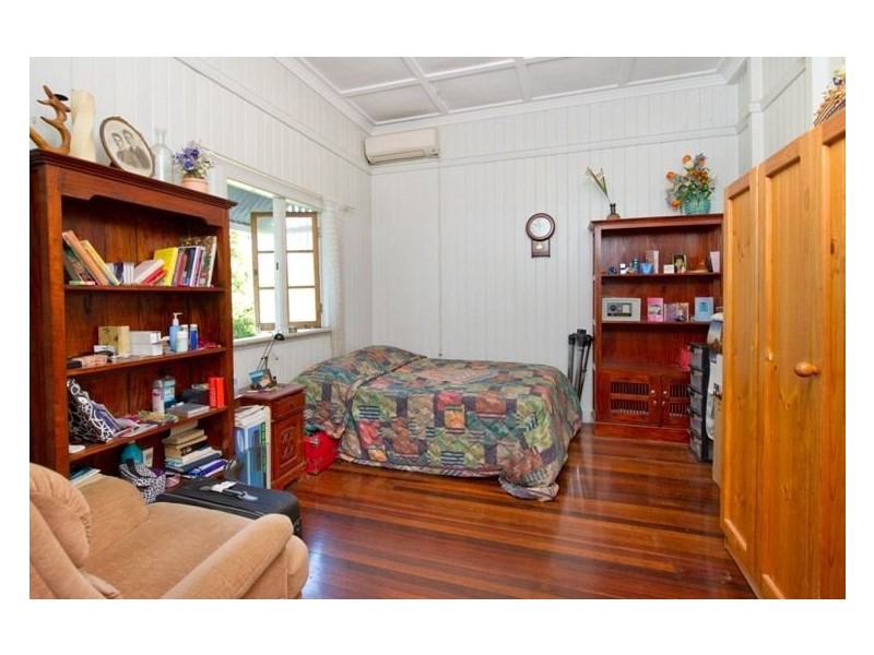 438 Waterworks Road, Ashgrove QLD 4060