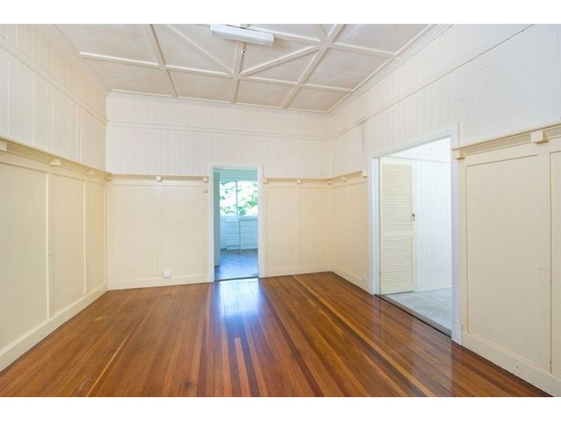 438 Waterworks Road, Ashgrove QLD 4060