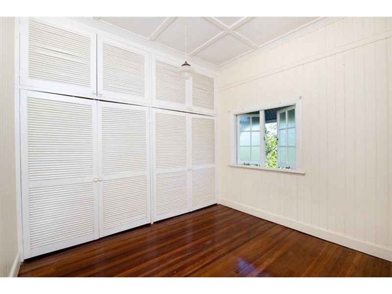 438 Waterworks Road, Ashgrove QLD 4060