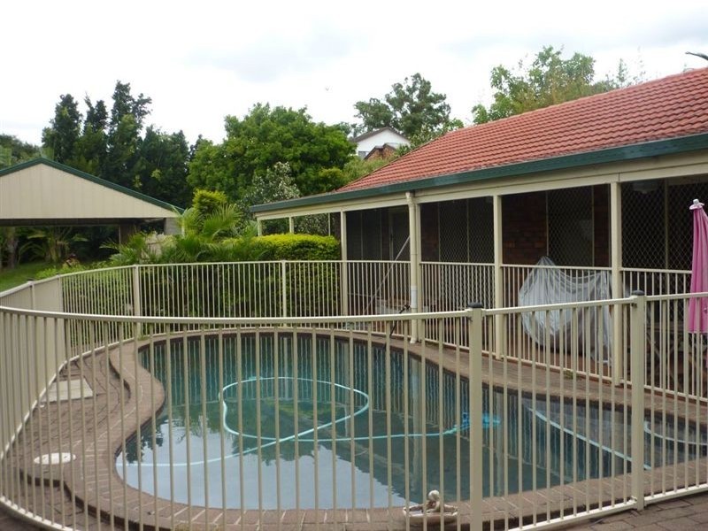 24 Eranga Street, The Gap QLD 4061