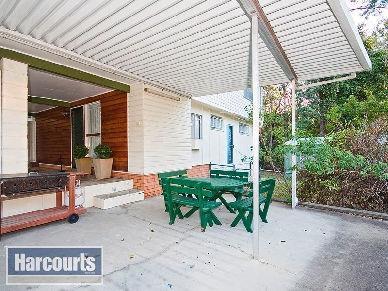 38 Kirri Street, The Gap QLD 4061