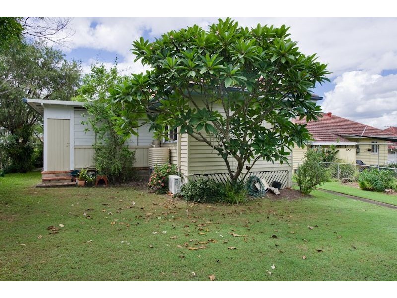 14 Noeline Street, Ashgrove QLD 4060