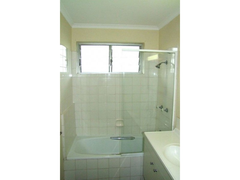 10/138 Clarence Road, Indooroopilly QLD 4068