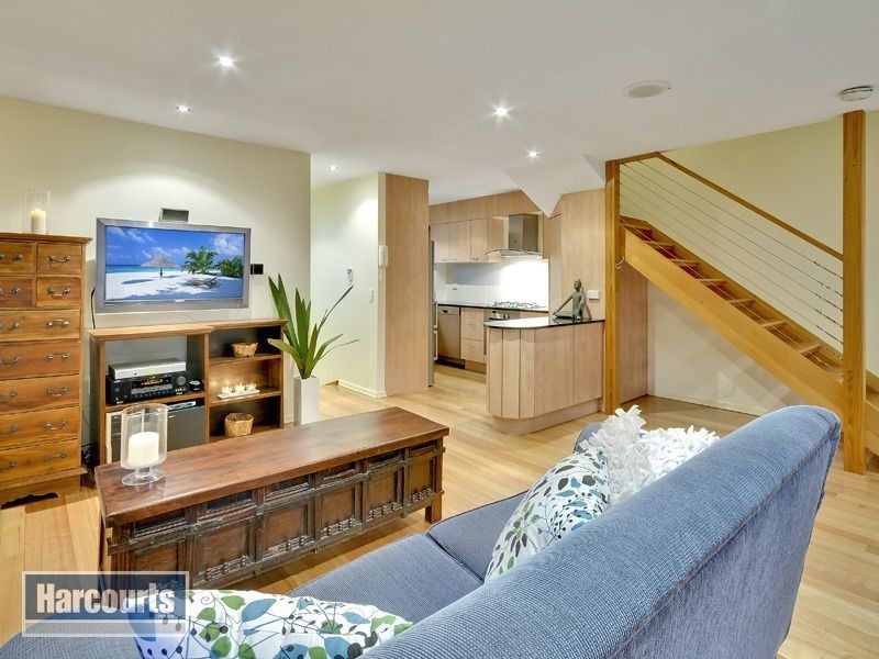 2/37 Sandford Street, St Lucia QLD 4067