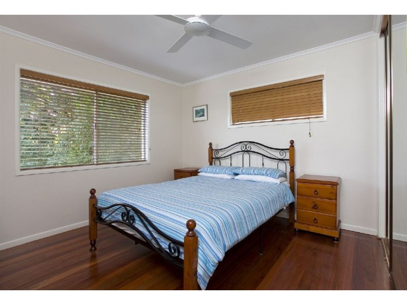 135 Yoorala Street, The Gap QLD 4061