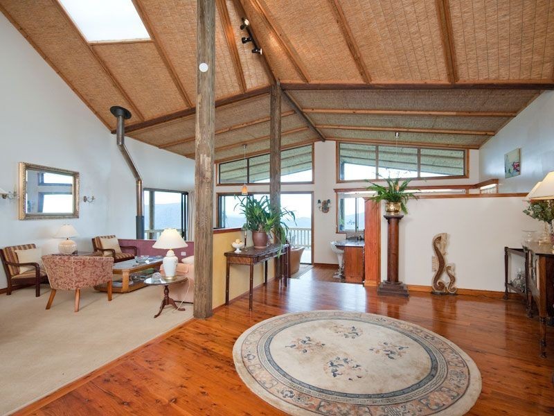 1522 Mt Nebo Rd, The Gap QLD 4061