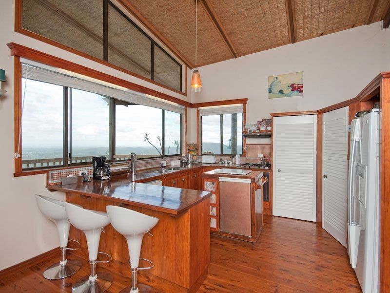 1522 Mt Nebo Rd, The Gap QLD 4061