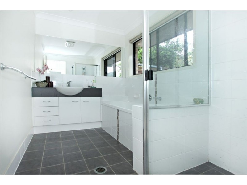 59 Baileys Road, Ashgrove QLD 4060