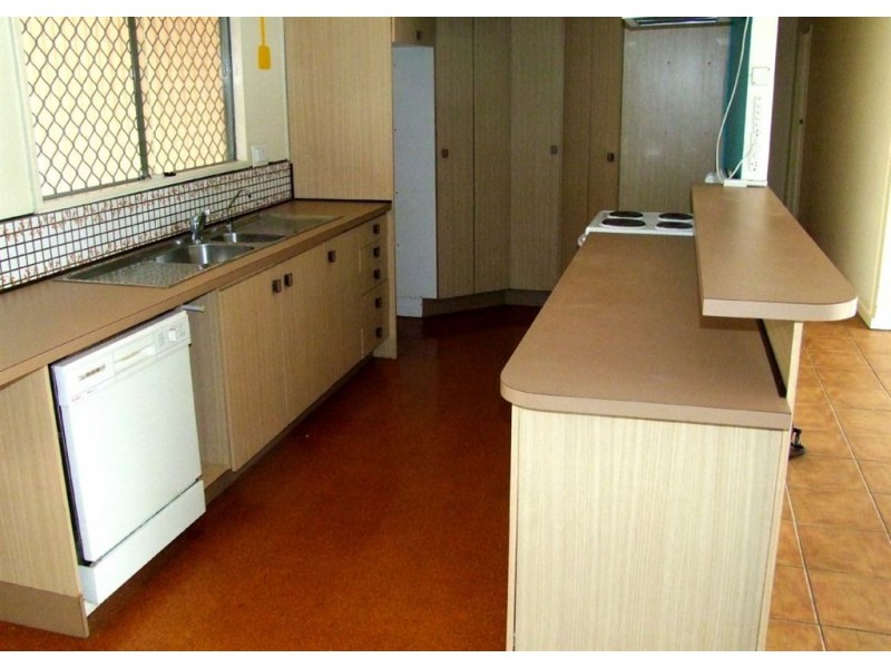 8 Anglia Street, Aspley QLD 4034