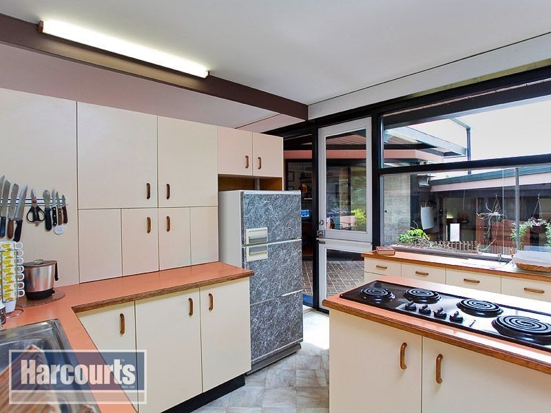 7 Pender Street, The Gap QLD 4061