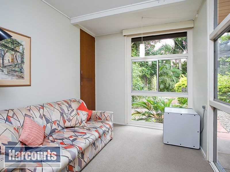 7 Pender Street, The Gap QLD 4061