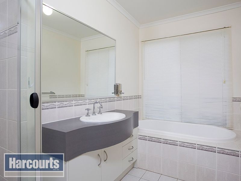 18 Moygara Street, The Gap QLD 4061