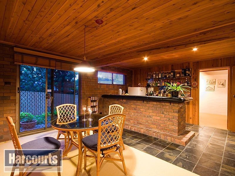 15 Maestra Street, The Gap QLD 4061