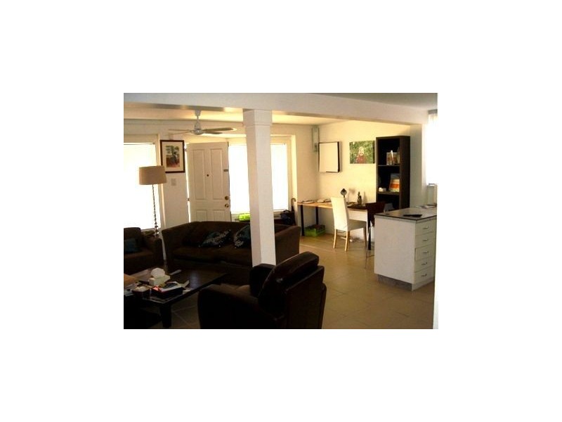 7 Malgoa Street, The Gap QLD 4061