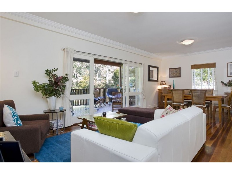 119 Royal Parade, Ashgrove QLD 4060