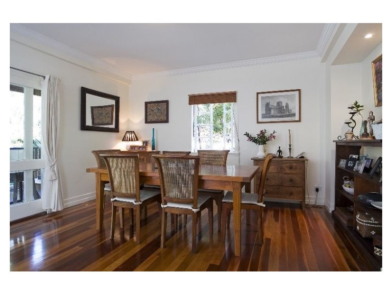 119 Royal Parade, Ashgrove QLD 4060